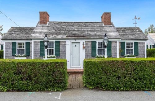 Provincetown House | *NEW* Classic Beach Cottage, Parking, West End