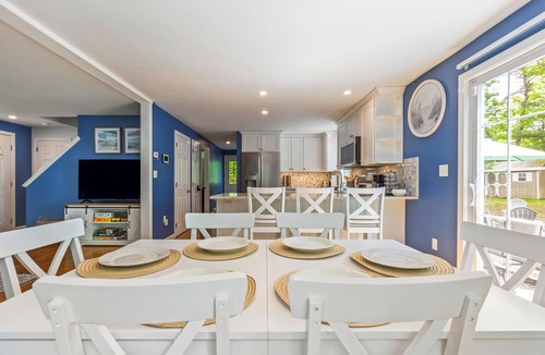 Mashpee House | NEW! Cozy Retreat w/Firepit, Large Yard & Game Room – Pool Table & Foosball!