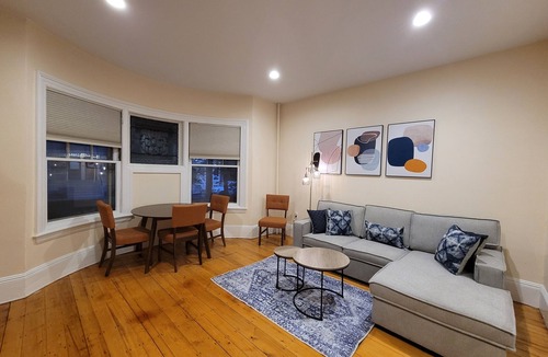 Mid-Cambridge Apartment | New England Charm Meets Modern Luxury, Harvard SQ