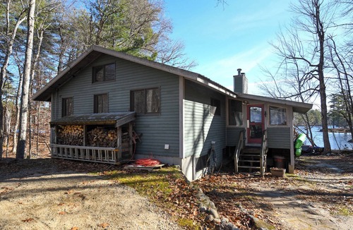 Denmark House | New for 2026! Moose Pond Getaway | Swim, Paddle, Relax & Hit the Slopes