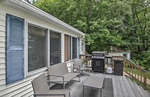 Barnstead House | New Hampshire Home w/Private Beach, Dock & Rafts!