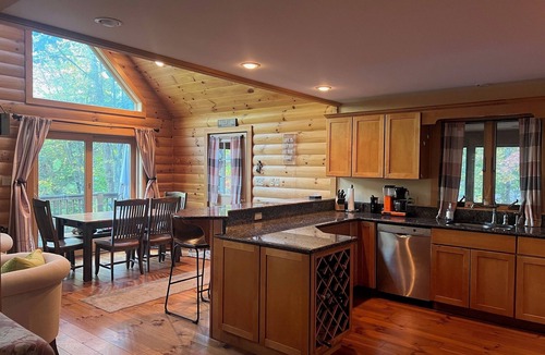 East Wakefield House | NEW - Lake house for family fun & relaxation - game room, fire pit, deck, & dock
