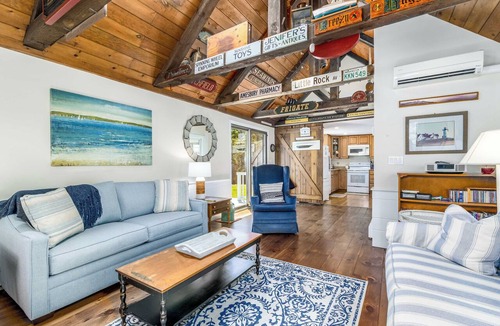 Falmouth Heights House | New listing 3-bedroom house with AC in Falmouth Heights, close to beach & parks.