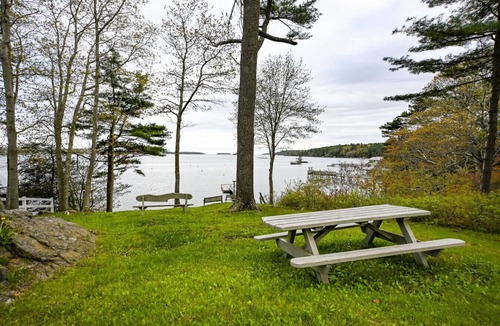 Bayville Apartment | New listing by Sea Maine! Sail Loft