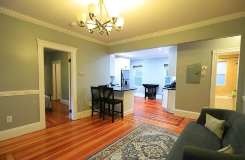 Dorchester Apartment | New Listing Deal! Bright Boston Apartment.