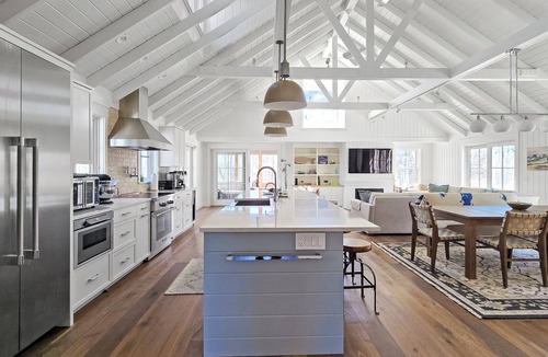 North Truro House | NEW LISTING! Stunning Newly Constructed 2BD House & 2BD Cottage-Central Air, Screen Porch, Walk to Cold Storage Beach
