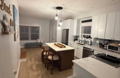 Salisbury Beach Condo | New Luxury 3 bedroom 3.5 baths Condo located in the heart of Salisbury Beach.