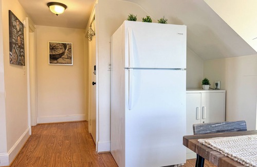Manchester Apartment | NEW - Mins to Concord and Nashua NH - Fully Fenced Backyard - In-Unit Laundry