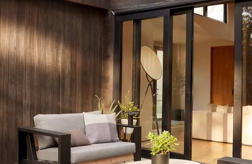 Napeague House | New Modern Minimalist Zen Den. New gunite pool. close to ocean. and the clam bar