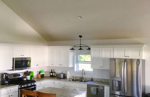 Sandy Creek House | New NEW Low Price, On Water, Golfing & Fishing, Amazing Sunsets, Sleeps 7