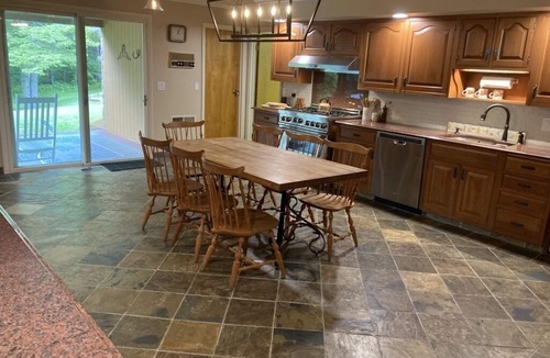 Whitingham House | New Rental! Fabulous, Spacious Mountain Family Retreat on 13 Acres