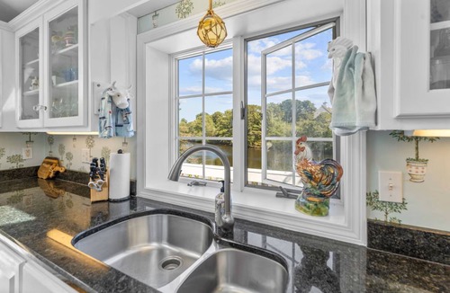 Popponesset House | New Rental, Popponesset-3 bedrooms, 3 baths, A/C, sleeps 6