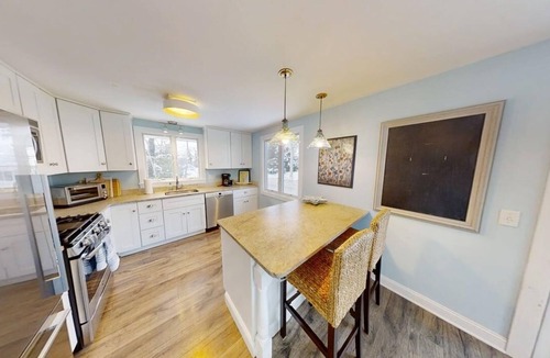 Summersea House | New Seabury - 2,000 sq ft, 4 Bed, Launch Kayak - perfect for family getaways!