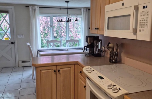 Watch Hill House | NEW! Summer Escape - Sleeps 8! Avondale Preserve!