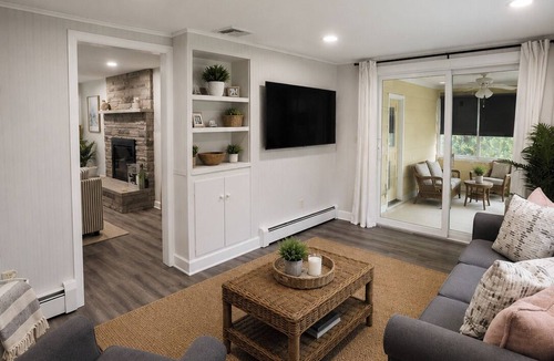 Watch Hill House | NEW! Summer Escape - Sleeps 8! Avondale Preserve!