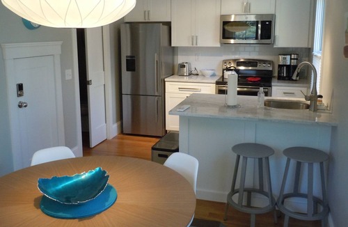 Provincetown Cottage | New West-End Free Standing Cottage (1 bedroom / 1.5 bath)