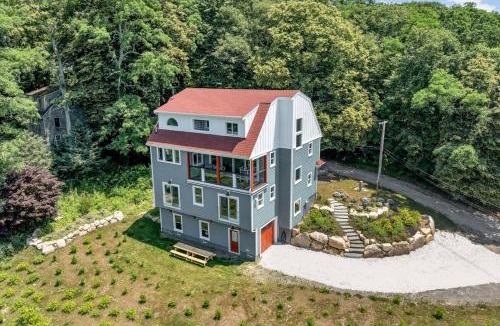 Silver Beach House | New Woodland Escape Walk To Beach and Bike Path 6 Sleeping Areas Kids Play Room Bird Watching Tower Garage Spacious Living Children's Amenities Covered 3rd Floor Patio Enjoy Wildlife