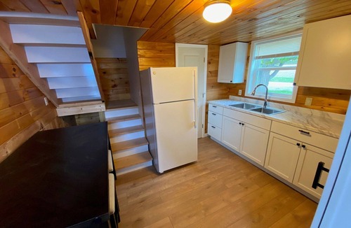 St. Albans Cottage | Newly renovated 2-bedroom Lake Champlain Cottage in Georgia, VT