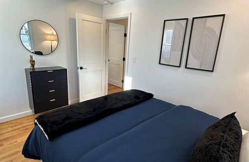 Fifth Ward House | Newly Renovated 2-bedroom house. Walk to everything that Newport has to offer.
