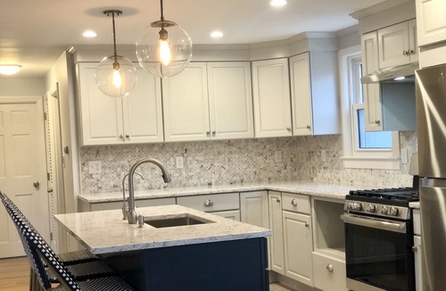 East Falmouth House | Newly renovated 4 bedroom Cape! Walk to private pool, close to beach!