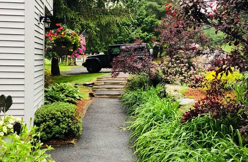 Wilmington Condo | Newly Renovated Condo on Haystack Golf Course, and 15 min. from Mt. Snow