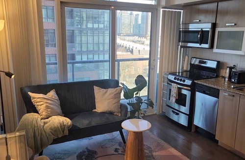 King West Village Condo | Newly Renovated Condo in Downtown Toronto