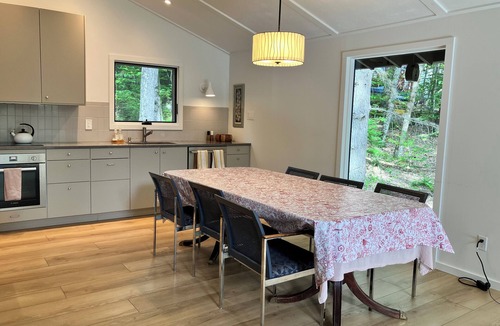 Intervale Ski Chalet | Newly-renovated, family-friendly 3 bed 2 bath chalet in peaceful private setting