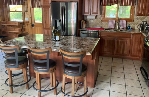 Holderness Cottage | Newly Renovated Home On Big Squam Sleeps 13 And Includes Dock For Boat