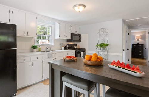Hyannis House | Newly Renovated Hyannis Home w/Fire Pit & Yard