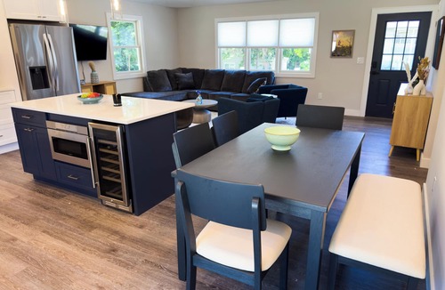 Mattituck House | Newly Renovated North Fork Gem: 3BR/2BA Walk to Beach, Near Love Lane & Wineries