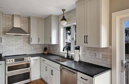 Provincetown House | Newly Renovated Townhome in West End by Perry's - Sleeps 4