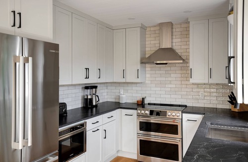 Provincetown House | Newly Renovated Townhome in West End by Perry's - Sleeps 4
