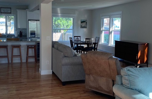 East Providence House | Newly renovated 3 bedroom home
