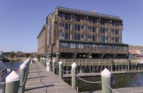 The Point Resort | Newport Waterfront 1 Bedroom