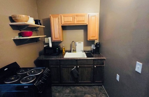 Providence Apartment | Nice apartment near Whole Foods Brown