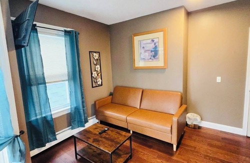 Providence Apartment | Nice apartment near Whole Foods Brown