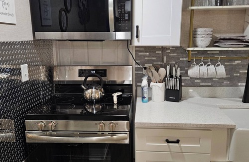 Flanders Apartment | Nicely Furnished apartment; Ideal for Travelling nurses, Resident doctors, etc,