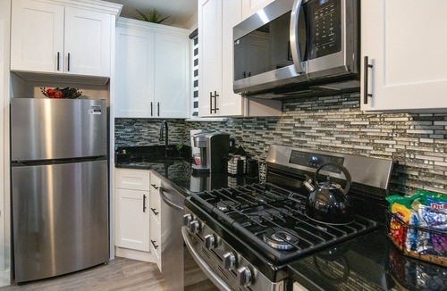 East Flatbush Apartment | Nora's Place: Furnished 2-Bedroom Brooklyn Home for Extended Stays