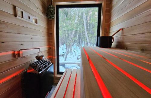 Killaloe House | Nordik Spa Cabin - Hot Tub & Sauna - Winter Escape