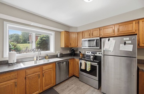 North Creek House | North Creek Townhome | Covered Heated Pool + Recreation Center | Fox Lair