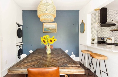 Greenport West House | Northfork Townhouse-walk to all/Newly Renovated