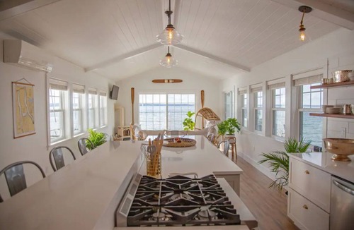 Town of Ledyard Cottage | O’vr Water Cottage