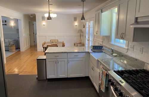 Oak Bluffs House | Oak Bluffs Family Retreat - Private Roundabout, Walk to the Beach & Downtown OB.
