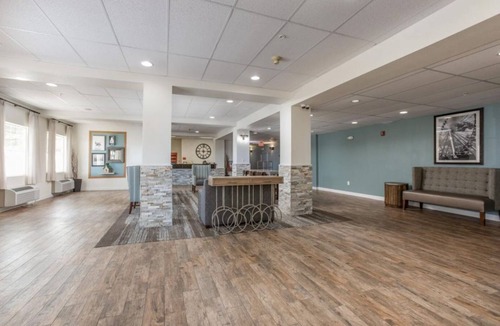 Branson Theater District Apartment | Oak Ridge at Branson Studio with Pool