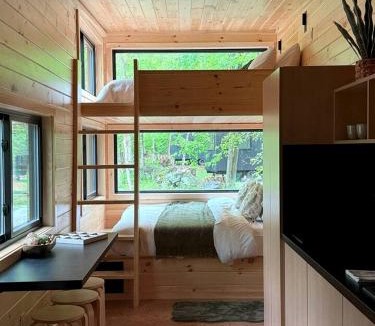 Quakertown House | Oak: Woodland Tiny Home with Panoramic Views in Pennsylvania Stay