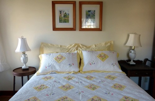 Mid-Coast and Islands Cottage | Ocean Breeze Cottage with Open Water Views of Casco Bay