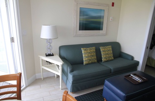 Bass River Apartment | Ocean Front, The Ocean Club, So.Yarmouth, MA Available only 7/03/26- 7/10/26