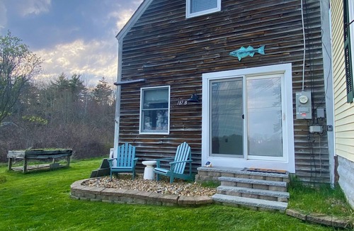 Kennebunk House | Ocean View dog friendly Cottage 4-min to Kennebunkport