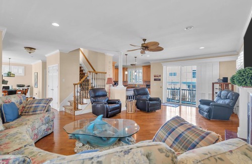 Wall Resort | OCEAN VIEW RESORT HOME IN BELMAR NJ WITH POOL 4 BEDROOMS 4 BATHROOMS