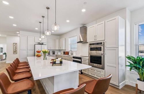 North Ocean City Villa | Ocean View Sky Lounge | Hot Tub | 300 Ft to Beach | Sleeps 18